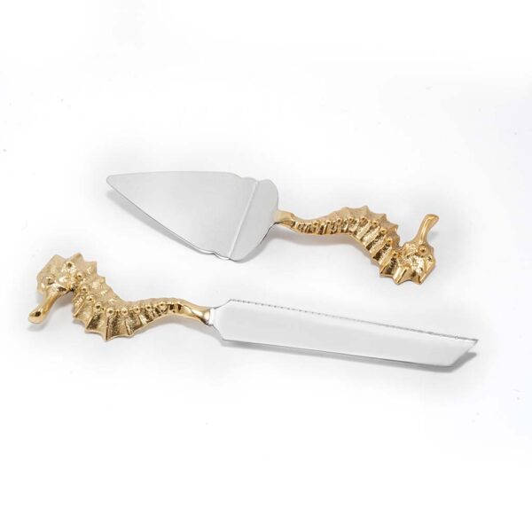 Prata Cake Knife Set by CREO Home And Living Accents, featuring elegant designs that elevate your cake serving experience in UAE homes, ideal for celebrations.